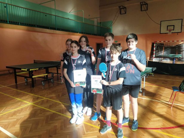 Sportowe zmagania w ZSP 1